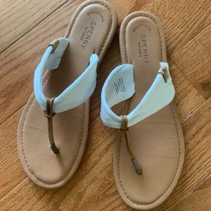 Sperry Women’s Cali Elise Thong Sandal (White)